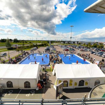 7. Nova Open: Tält att hyra för t.ex. innebandy-event.