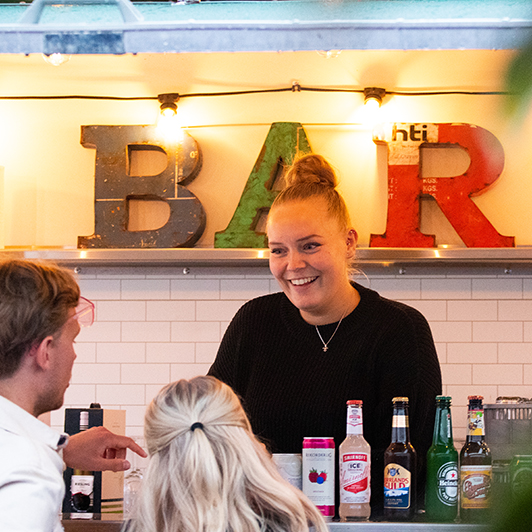 Företagsfest med vår BarTrailer, typ foodtruck.
